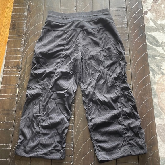 Studio Crop Size 6 - Picture 7 of 11